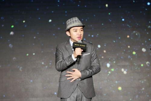 主持人爆料王祖蓝视频,主持人现场爆料引热议